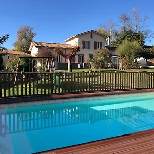 https://chambres-dhotes-de-marchet.midi-pyreneeshotels.com