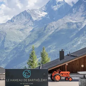 Terresens - Le Hameau De Barthélémy La Rosiere (Savoie)